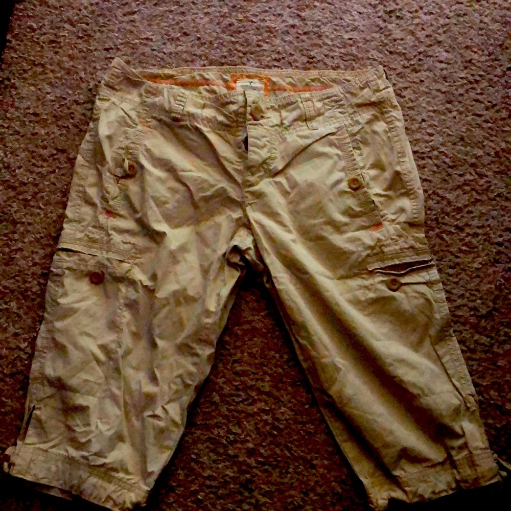 American Eagle capri pants